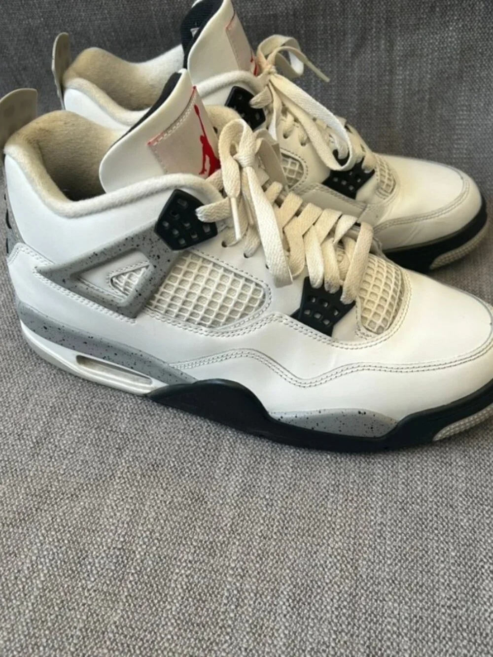 Air Jordan 4 Retro OG White Cement 2025 FV5029-100 Size 9
